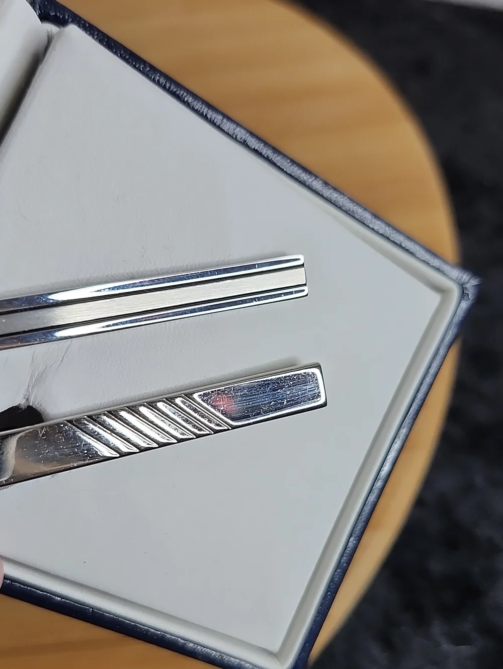👉CROFT & BARROW SILVER TIE BAR CLIP SET IN ORIGINAL BOX ~1 NWT & 1 GENTLY WORN